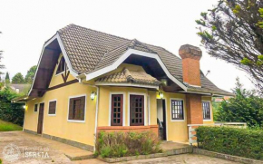 Casa linda e charmosa com vista e lareira!
